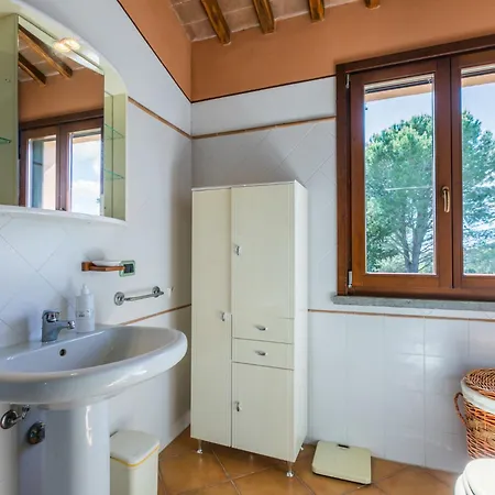 Semesterbostad Lilia By Interhome Riparbella